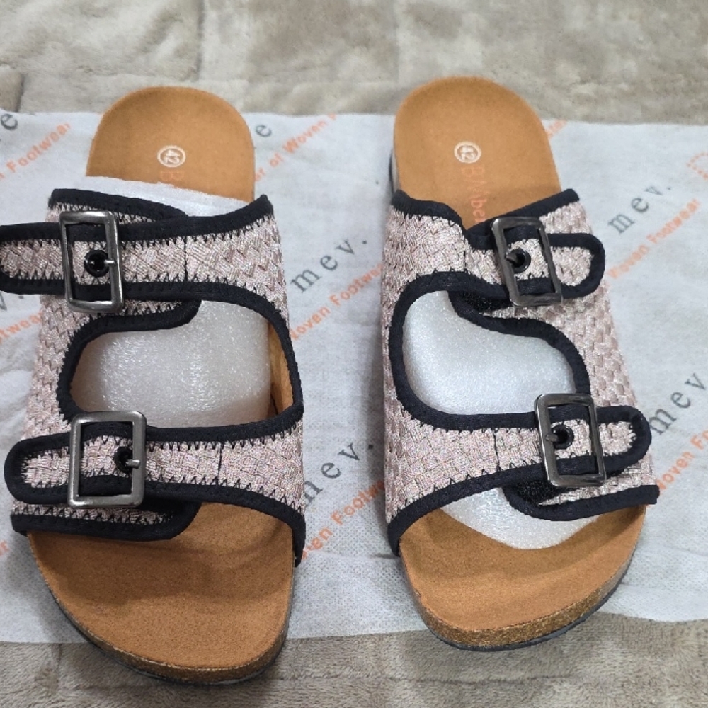 NEW Bernie Mev"Sunset" Womens Slide Sandals Black/Champagne Gold Hook&Loop 42/11